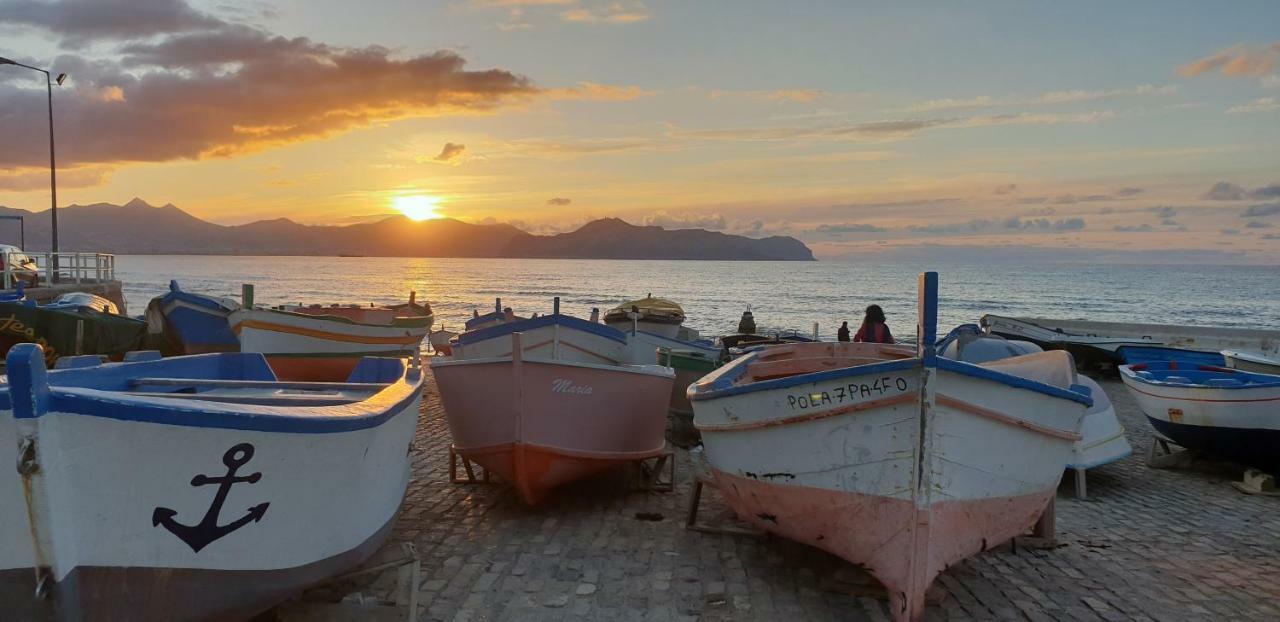 باغيريا Sea Room Aspra B&B المظهر الخارجي الصورة